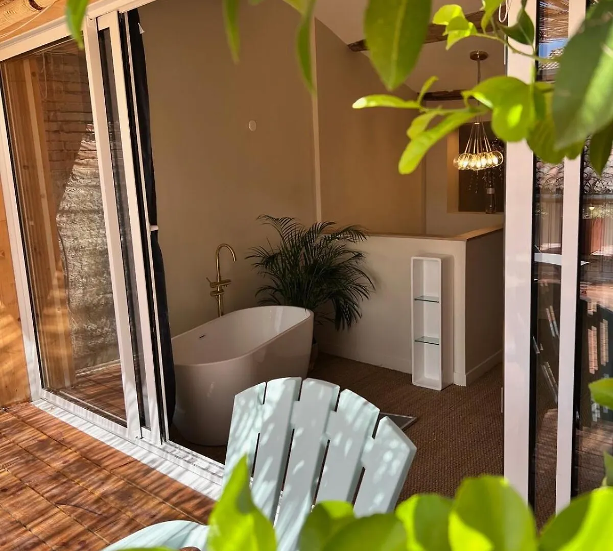 Vila Designer Townhouse With 2 Stunning Terraces Lafrançaise